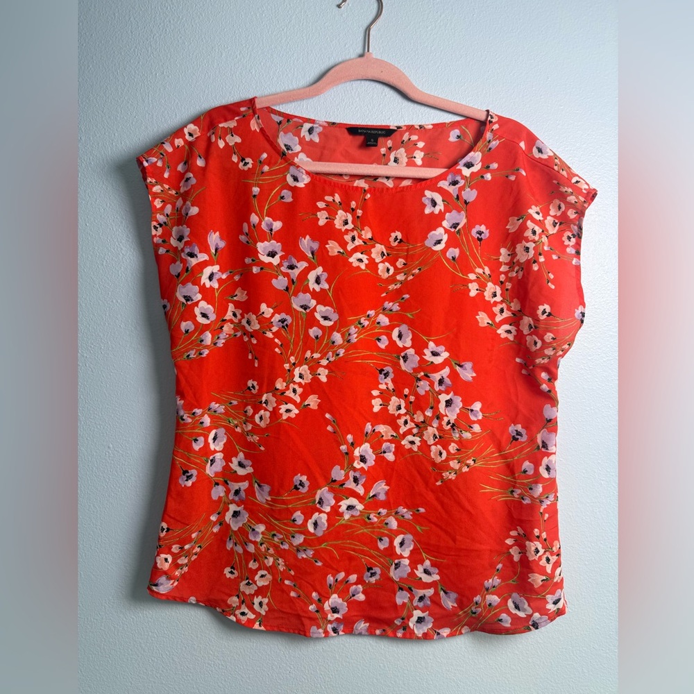 Banana Republic semi sheer Floral Cap-Sleeve Blouse